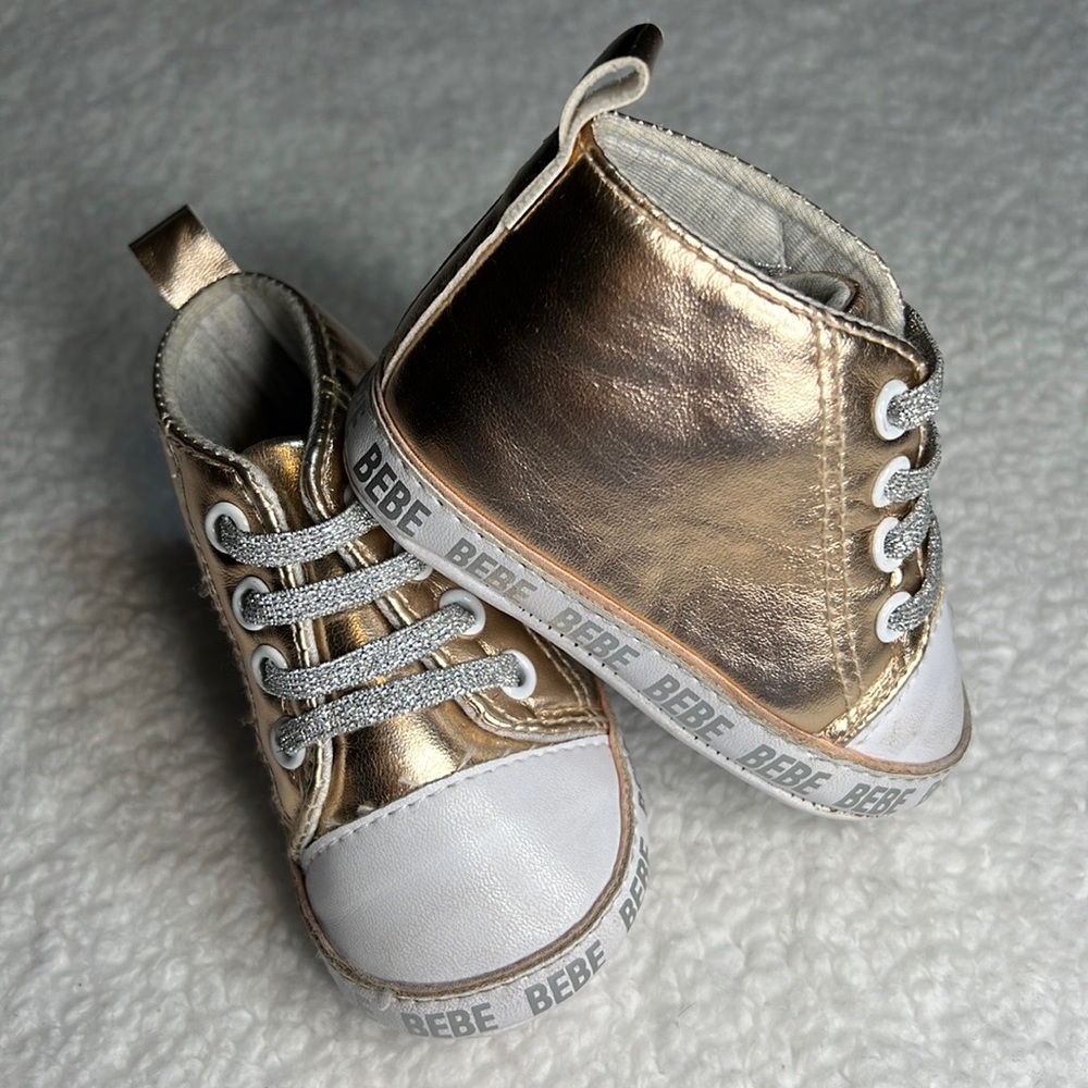 BEBE baby shoes size 2 Rose Gold color , soft bottom